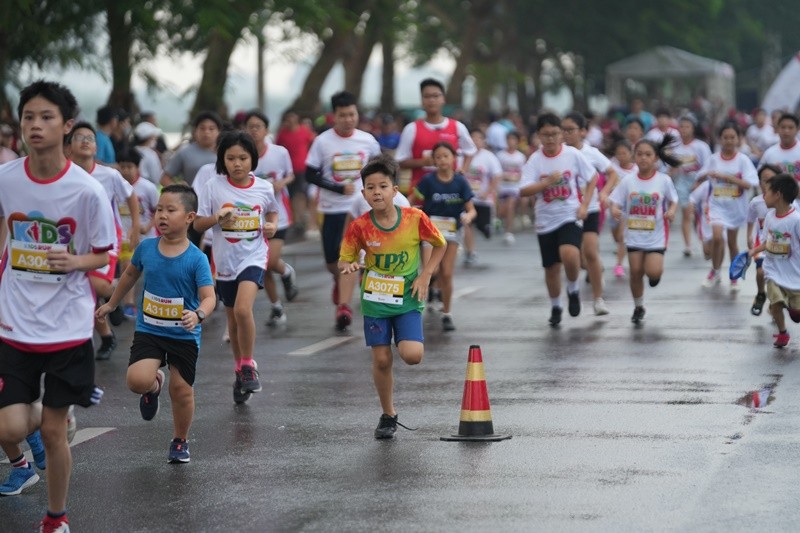Giải chạy Hà Nội Marathon Techcombank lan tỏa tinh thần “Bước chạy vì một Việt Nam vượt trội”
