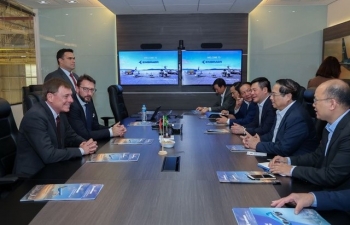 Thủ tướng đề nghị Tập đoàn hàng không vũ trụ Embraer mở rộng hoạt động tại Việt Nam