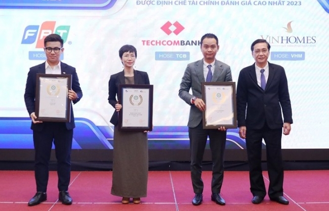 Công bố doanh nghiệp niêm yết có hoạt động IR tốt nhất năm 2023