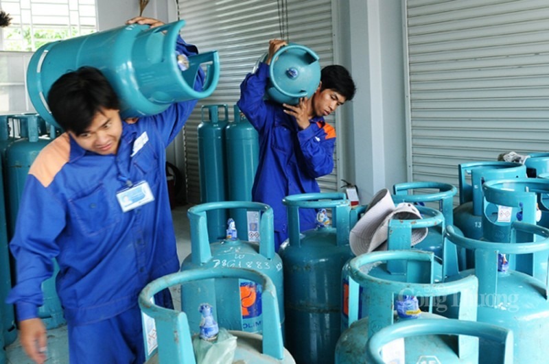 Ngày 1/10: Giá gas bán lẻ trong nước tăng thêm 20.000 đồng/bình 12kg