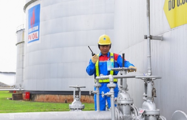 Tăng dự trữ xăng dầu để đảm bảo cung ứng trong mọi tình huống