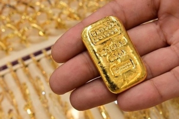 Giá vàng hôm nay (5/10): Vàng SJC trong nước đắt hơn thế giới  trên 15 triệu đồng