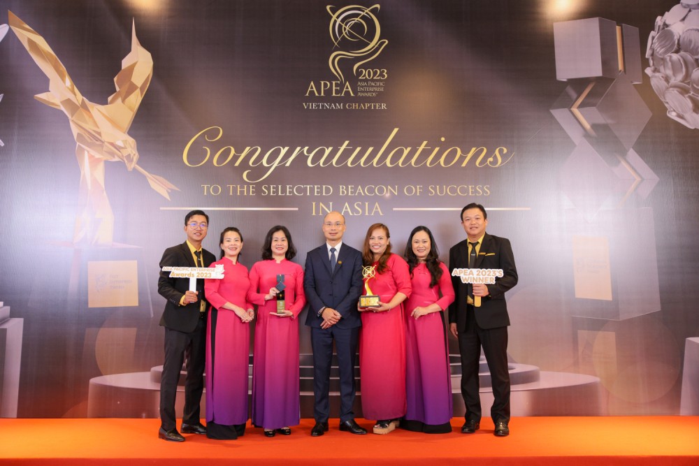 BAC A BANK giành “cú đúp” giải thưởng tại APEA 2023
