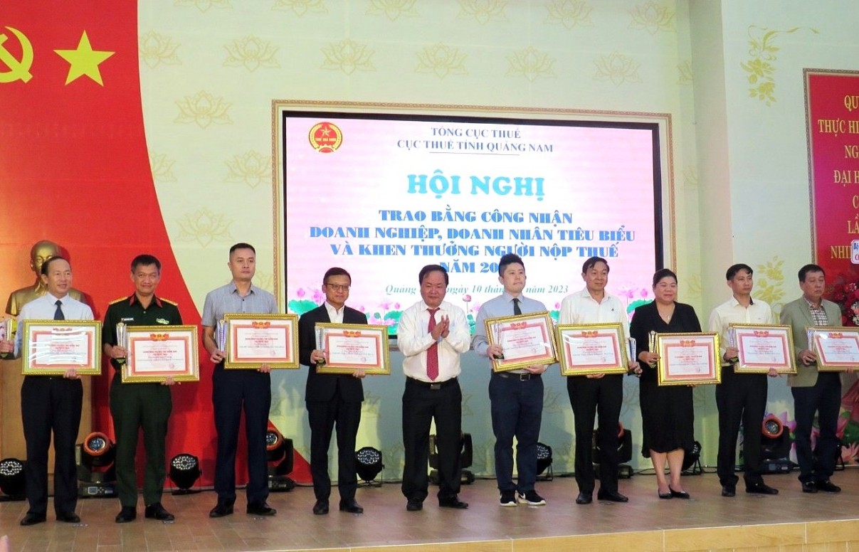 Cục Thuế Quảng Nam: Tôn vinh 173 tổ chức, cá nhân thực hiện tốt nghĩa vụ thuế