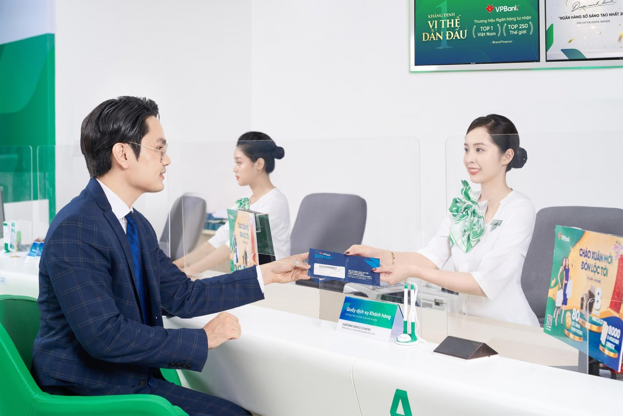 VPBank nhận giải thưởng “Ngân hàng xuất sắc nhất năm trong lĩnh vực quản trị rủi ro khí hậu”