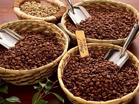 Ngày 13/10: Giá cao su và cà phê Robusta tăng, hồ tiêu ổn định