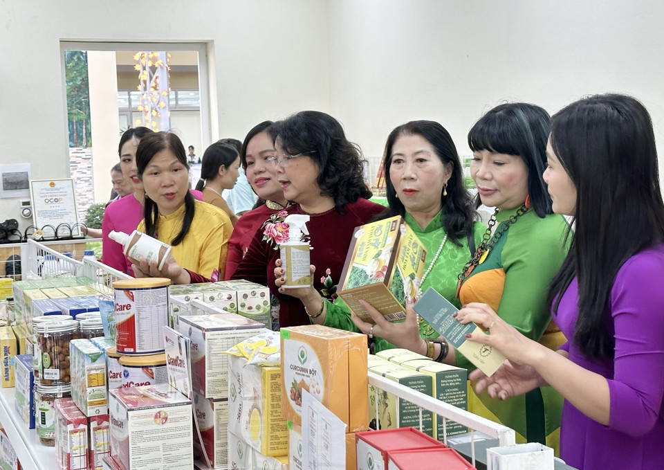 Hà Nội: Tín cấp trên 8.152 tỷ đồng vốn hỗ trợ phụ nữ phát triển kinh tế