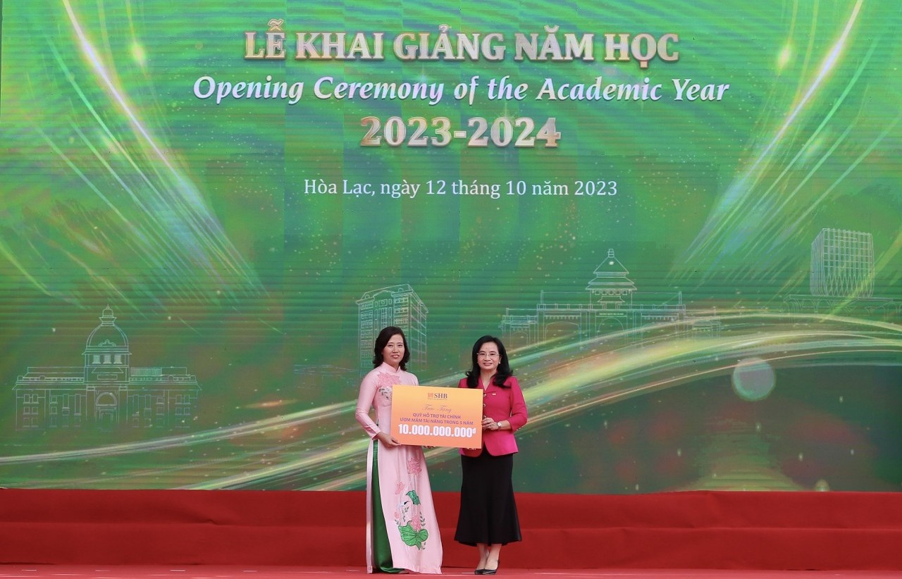 SHB tăng cường đồng hành, hỗ trợ sinh viên Đại học Quốc gia Hà Nội