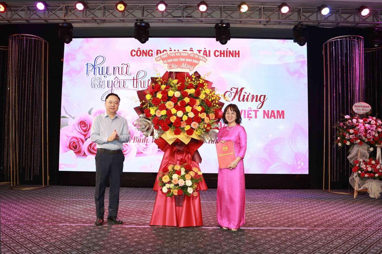 Công đoàn Bộ Tài chính kỷ niệm 93 năm thành lập Hội Liên hiệp Phụ nữ Việt Nam