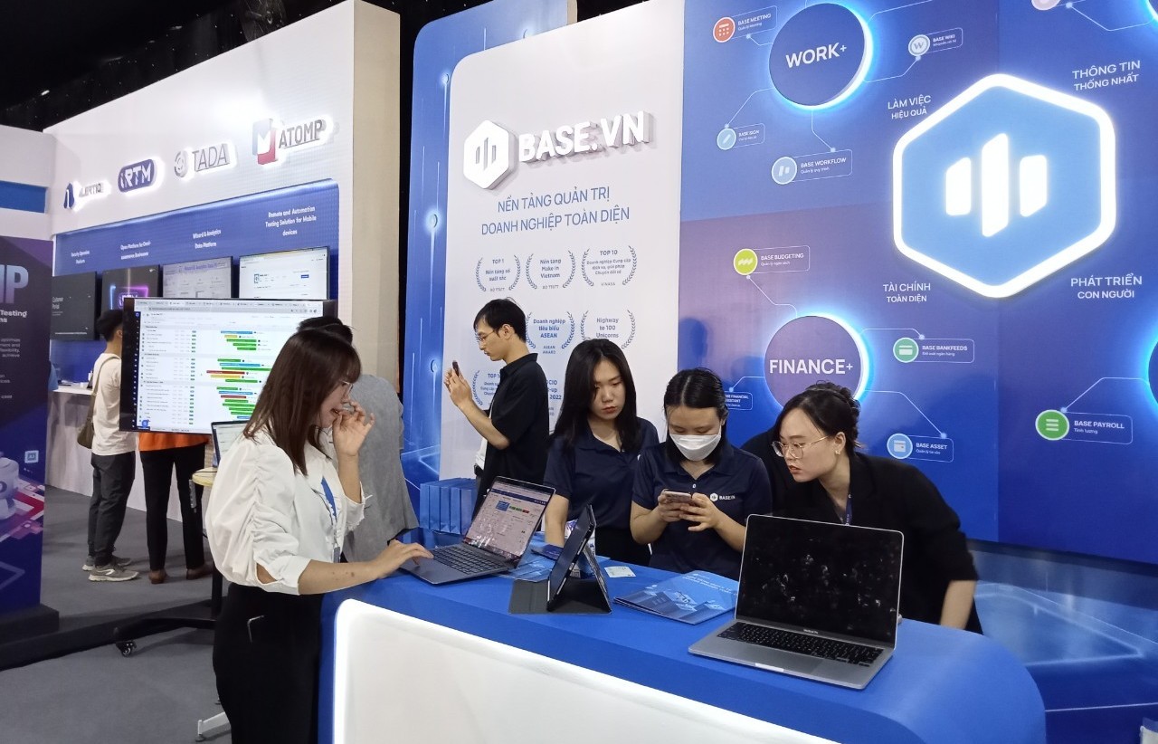 Nhiều thương vụ hợp tác lớn về công nghệ được ký kết tại Hà Nội