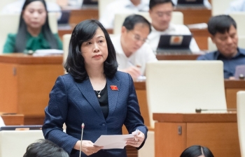 Bộ trưởng Bộ Y tế giải đáp về tình trạng thiếu thuốc và vật tư y tế