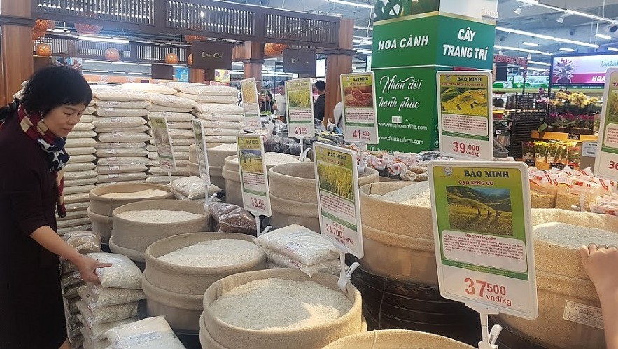 Xuất khẩu gạo của Việt Nam đang lập đỉnh mới Xuất khẩu gạo của Việt Nam đang lập đỉnh mới