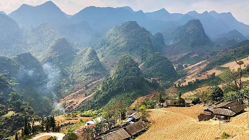 Hà Giang phê duyệt đề án thu phí tham quan cao nguyên đá Đồng Văn