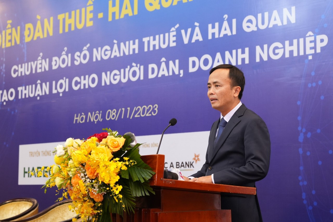 Tổng Biên tập TBTCVN Phạm Thu Phong phát biểu khai mạc.