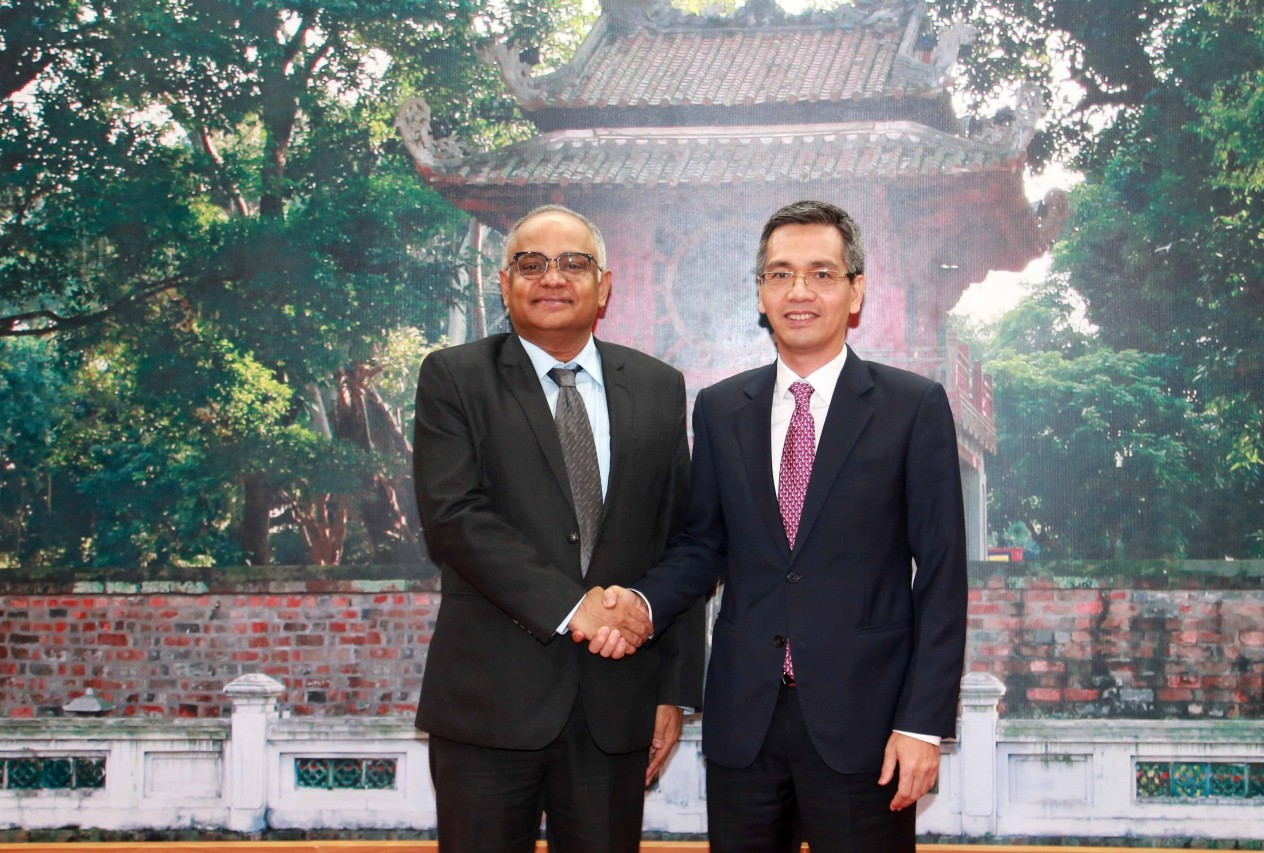 ADB sẵn sàng hỗ trợ Việt Nam trong việc huy động vốn để bù đắp bội chi ngân sách
