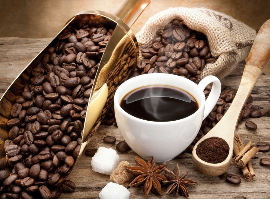 Ngày 10/11: Giá cà phê Arabica, hồ tiêu, cao su đồng loạt tăng