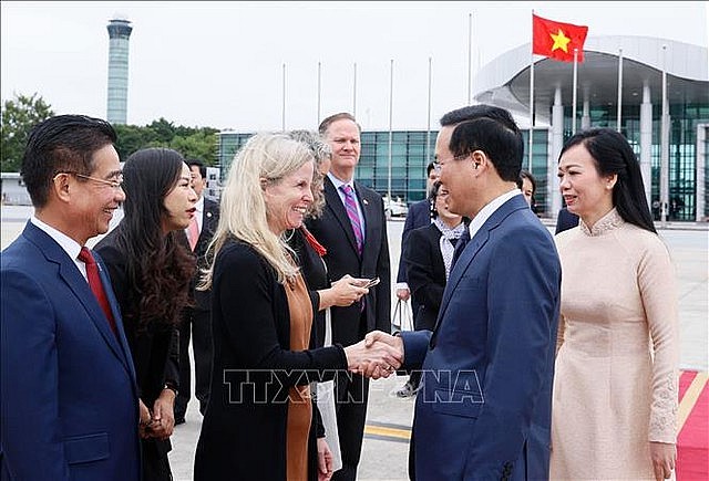 Chủ tịch nước Võ Văn Thưởng lên đường tham dự Tuần lễ Cấp cao APEC và kết hợp hoạt động song phương tại Hoa Kỳ