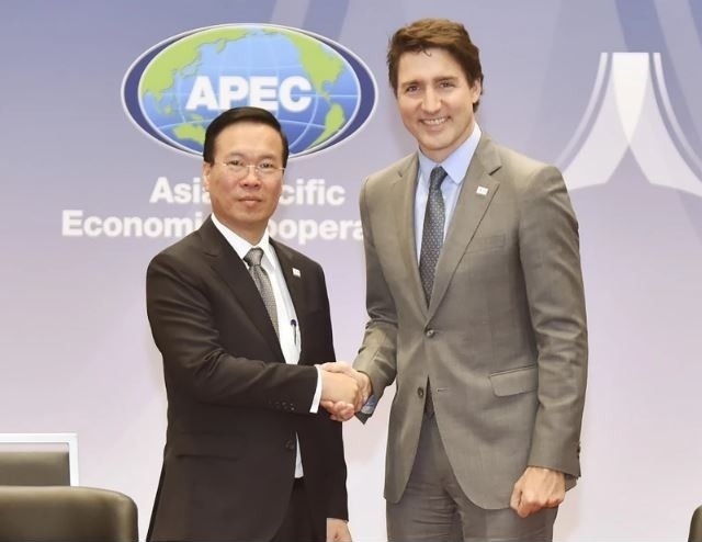 chu tich nuoc vo van thuong gap thu tuong canada va quoc vuong brunei