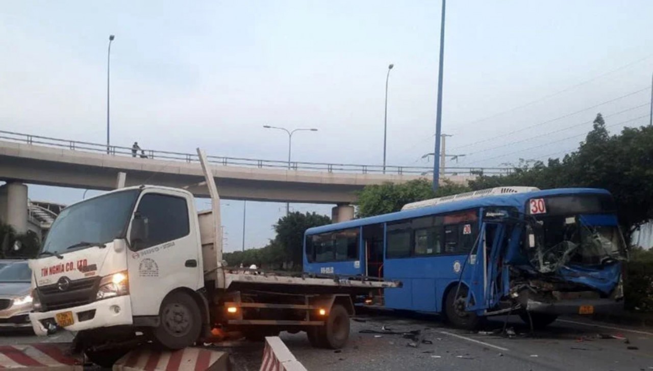 Ngày 19/11/2023, tổ chức lễ tưởng niệm các nạn nhân tử vong do tai nạn giao thông tại Việt Nam