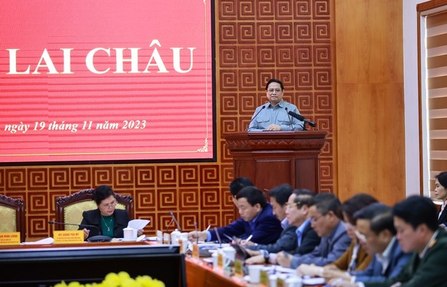 Thủ tướng: Làm bằng được các công trình hạ tầng lớn để kết nối Lai Châu với trong nước và quốc tế