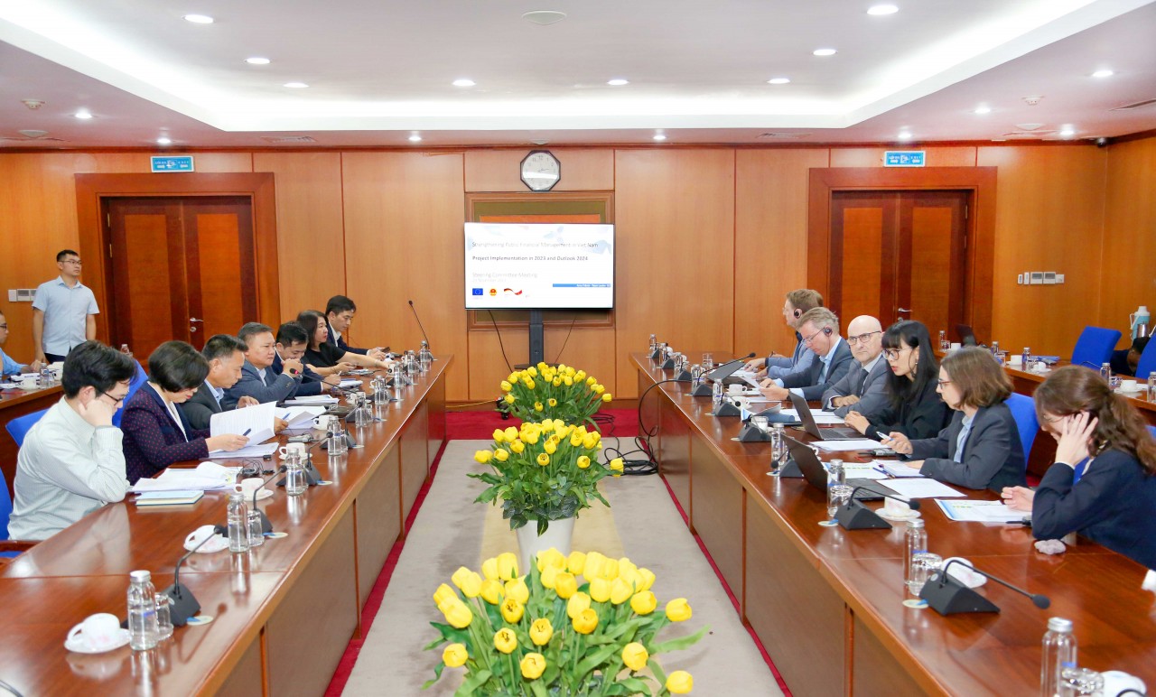 Họp Ban chỉ đạo Dự án Hợp phần 1 - Tăng cường quản lý tài chính công tại Việt Nam