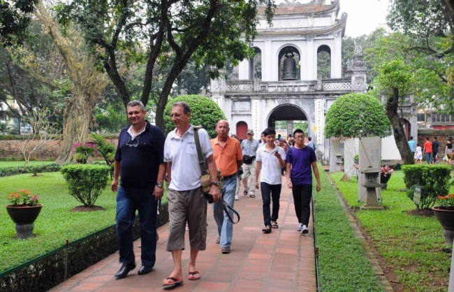Hà Nội: Tổng thu từ khách du lịch ước đạt 84.250 tỷ đồng