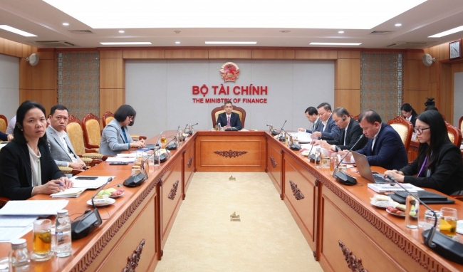 Bộ Tài chính làm việc với Fitch Ratings về xếp hạng tín nhiệm của Việt Nam