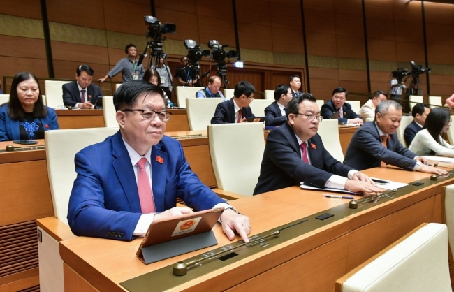 Cho phép kéo dài thời hạn giải ngân các chương trình mục tiêu quốc gia sang 2024
