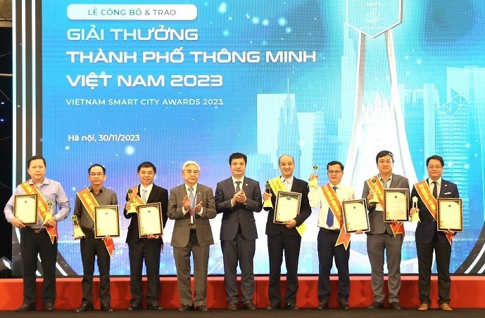 Vinh danh và trao giải thưởng Thành phố thông minh Việt Nam 2023 lần thứ IV
