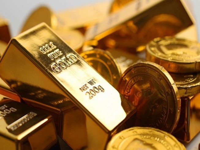 Gold price today December 3: Continuing to increase, setting a 1-week peak - 1