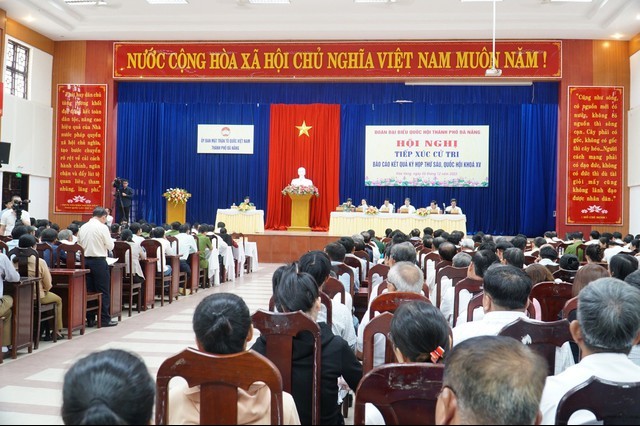 Chủ tịch nước Võ Văn Thưởng tiếp xúc cử tri tại Đà Nẵng