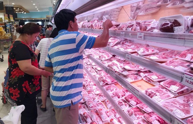 Ngày 7/12: Giá heo hơi duy trì ổn định, thịt heo tiếp tục lặng sóng