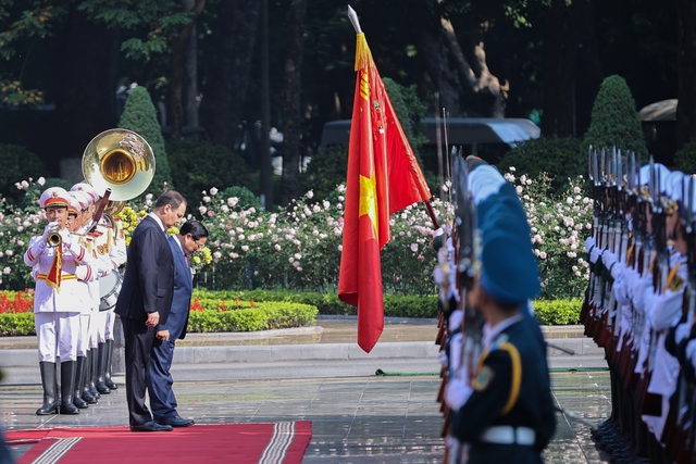 Chùm ảnh: Thủ tướng Phạm Minh Chính chủ trì lễ đón, hội đàm với Thủ tướng Belarus- Ảnh 2.