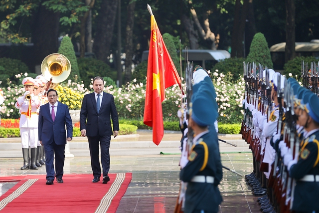 Chùm ảnh: Thủ tướng Phạm Minh Chính chủ trì lễ đón, hội đàm với Thủ tướng Belarus- Ảnh 3.