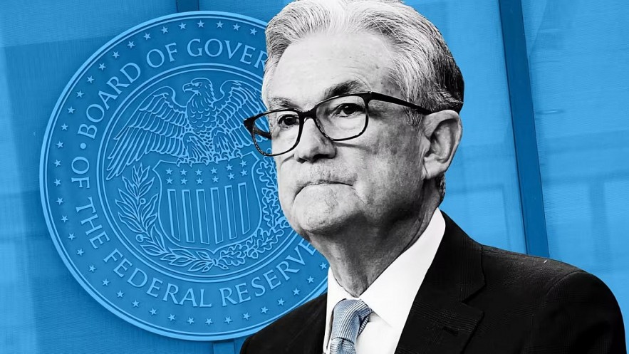 The FED is under pressure to come up with a plan to cut interest rates next week