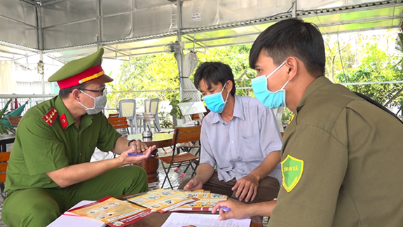 Hà Nội: Từ 1/1/2024, Công an xã bán chuyên trách được hỗ trợ 1,4 lần mức lương cơ sở