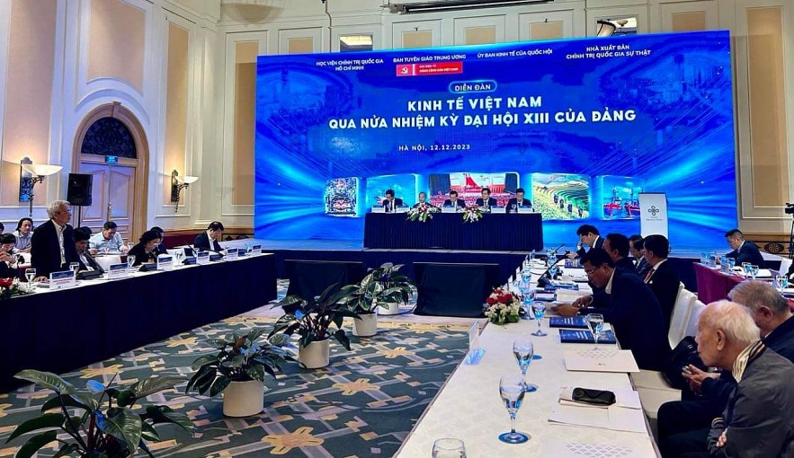 Việt Nam là một điểm sáng trong “bức tranh xám màu” của kinh tế toàn cầu