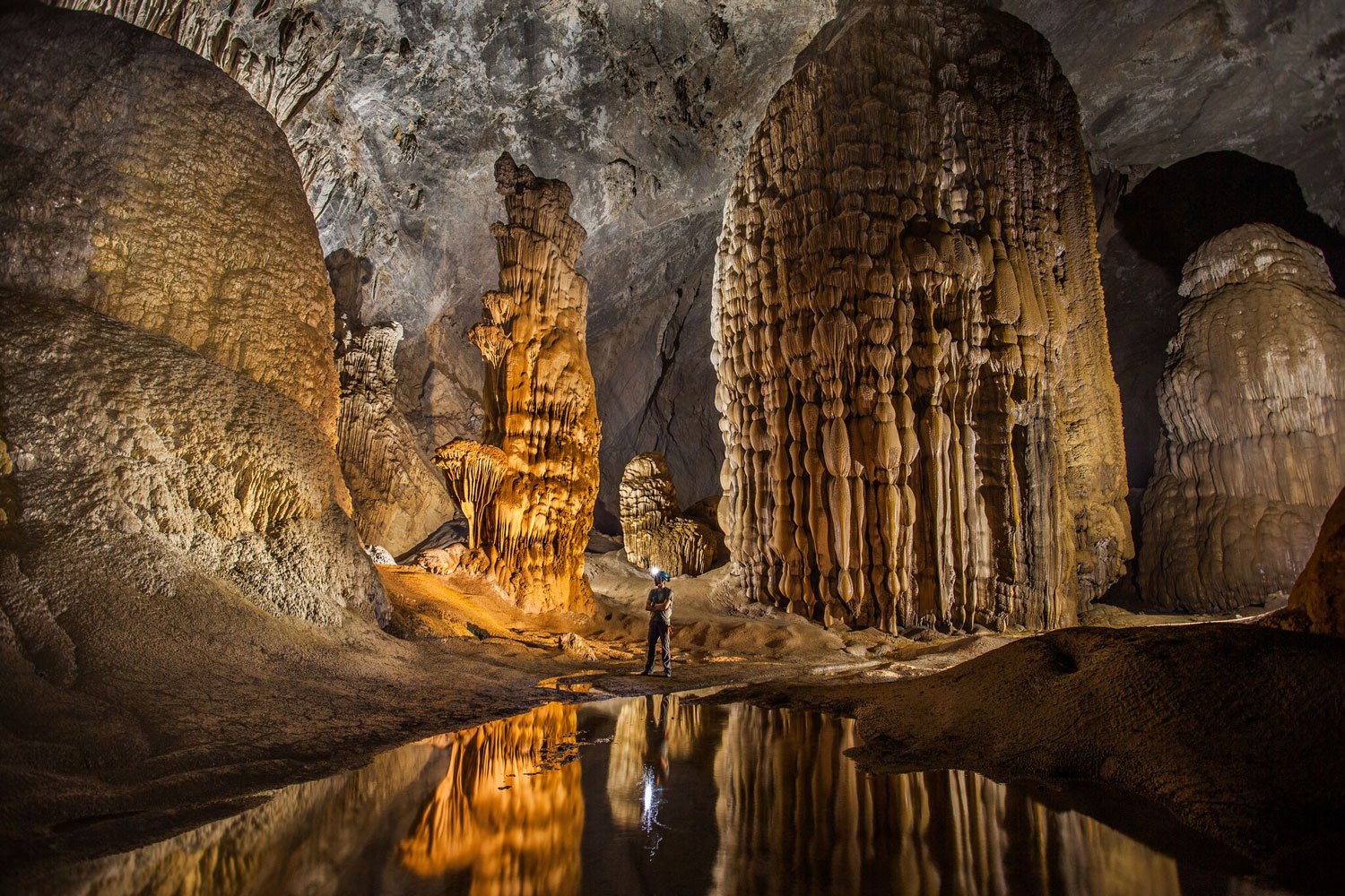 Tour du lịch hang động Sơn Đoòng, giá vé 72 triệu đồng/người vẫn luôn kín chỗ