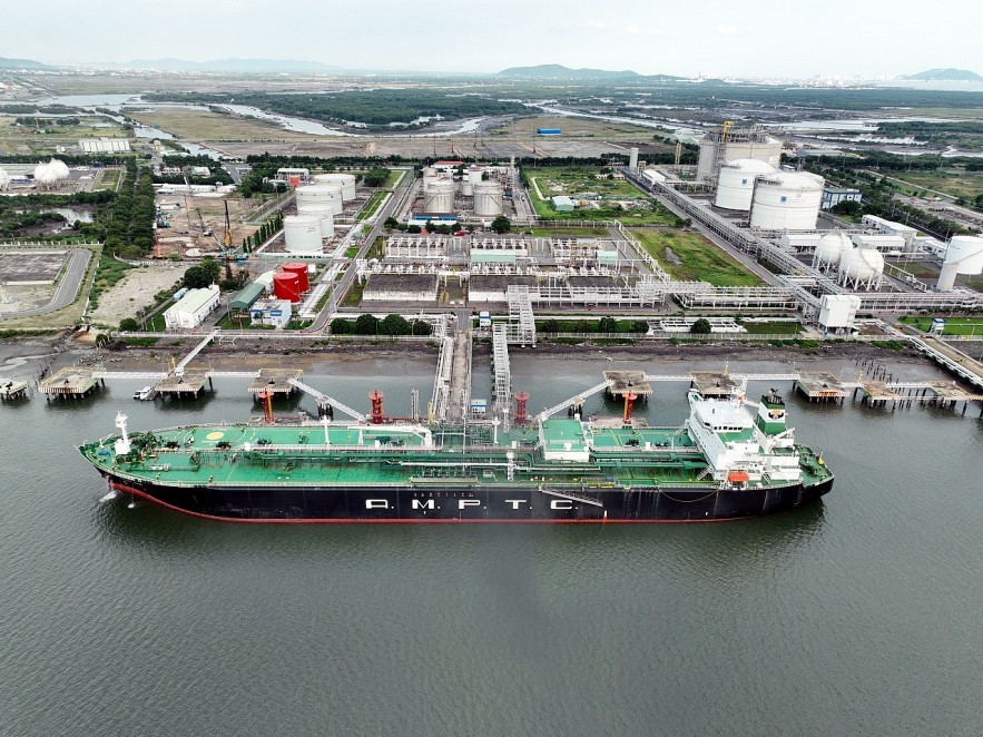 LNG - Tương lai của ngành năng lượng Việt Nam LNG - Tương lai của ngành Năng lượng Việt Nam