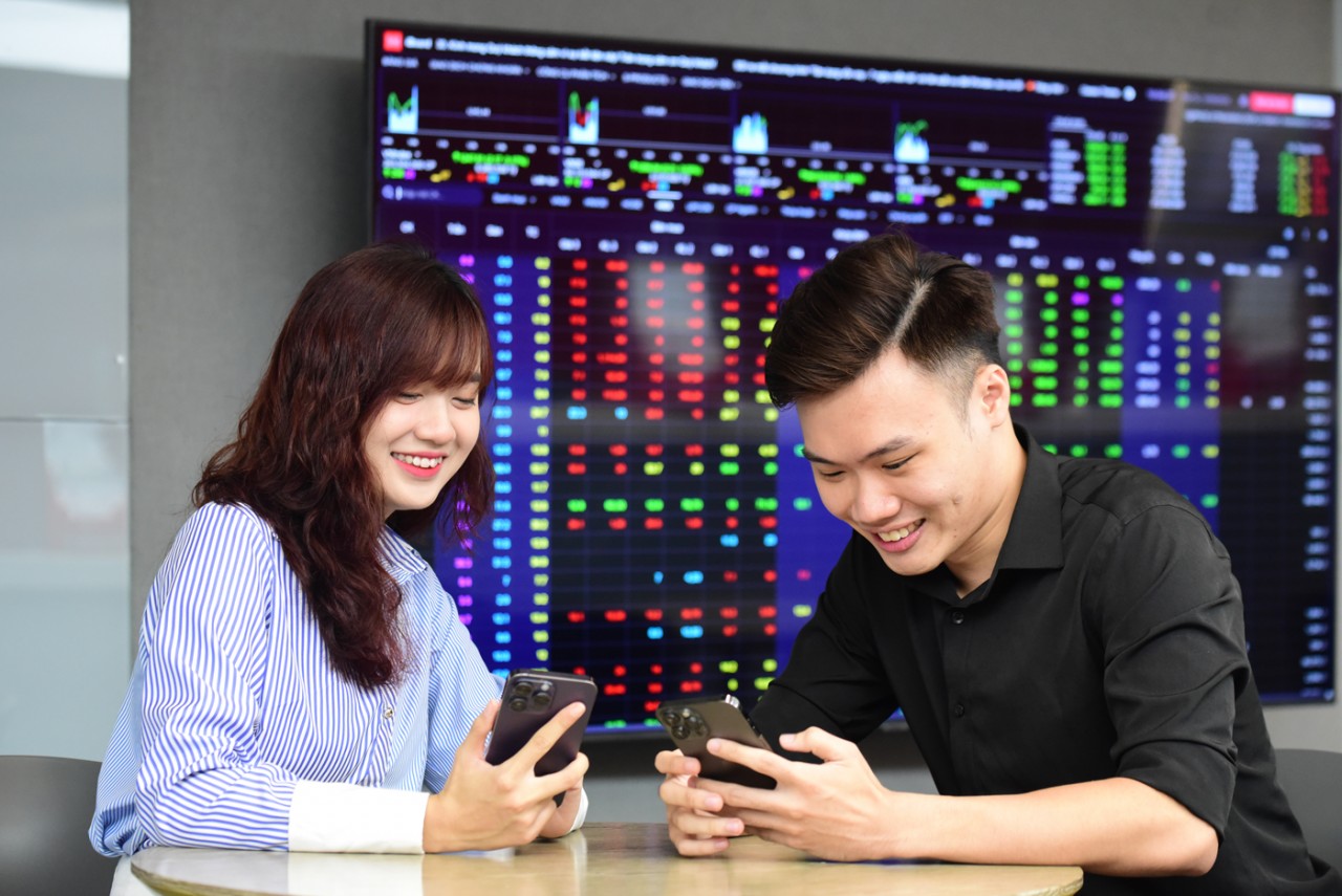 Chứng khoán hôm nay (29/12): Không sôi động, nhưng thị trường giữ được “sắc xanh” trong ngày cuối năm