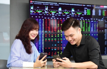 Chứng khoán hôm nay (29/12): Không sôi động, nhưng thị trường giữ được “sắc xanh” trong ngày cuối năm