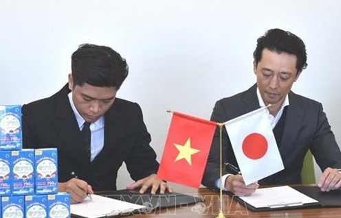 Vietnamese, Japanese firms unveil distribution agreement