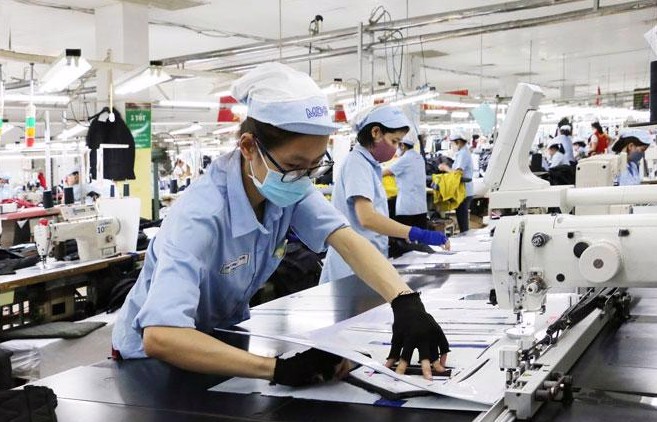 Năm 2023: Mức lương của người lao động tại Hà Nội không tăng, thưởng Tết giảm