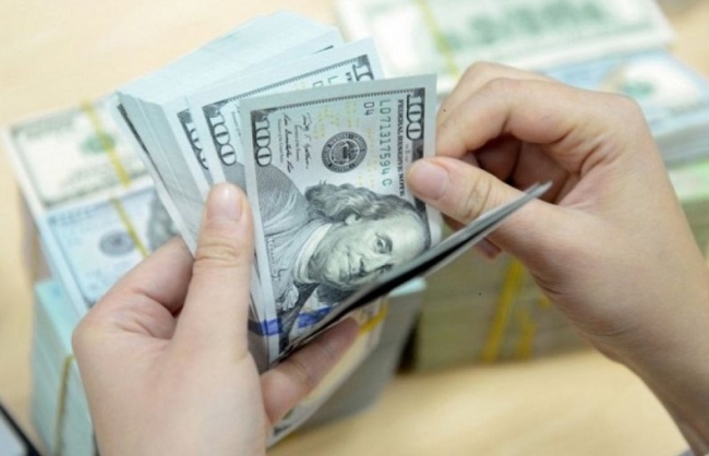 ty gia hom nay 251 dong usd lai quay dau giam