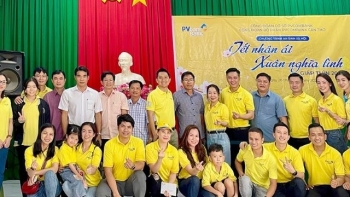 PVcomBank mang "Tết nhân ái - Xuân nghĩa tình" đến với các hoàn cảnh khó khăn