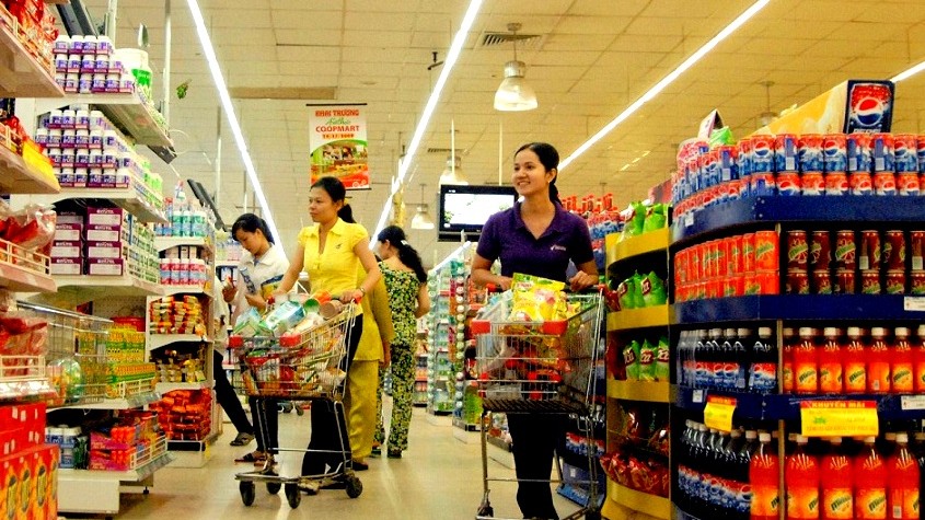 Người Việt chi 524.000 tỷ đồng cho tiêu dùng trong tháng cận Tết Nguyên đán