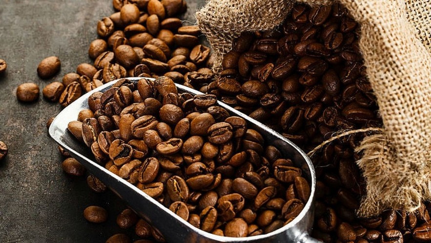 Ngày 2/2: Giá cà phê Arabica tăng, hồ tiêu ổn định, cao su điều chỉnh trái chiều