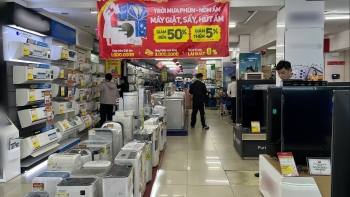 Nồm ẩm kéo dài, thị trường thiết bị sấy và hút ẩm tiêu thụ mạnh