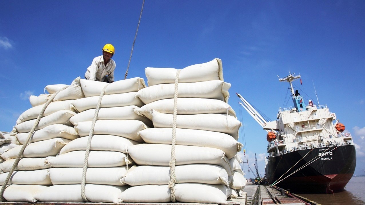 Ngày 7/2: Giá gạo xuất khẩu tiếp tục xu hướng giảm