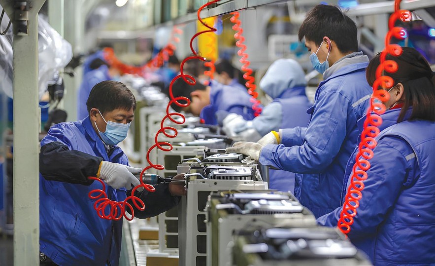 TP. Hồ Chí Minh dự báo công nghiệp, thương mại năm 2024 tăng lần lượt 5%, 10% trở lên